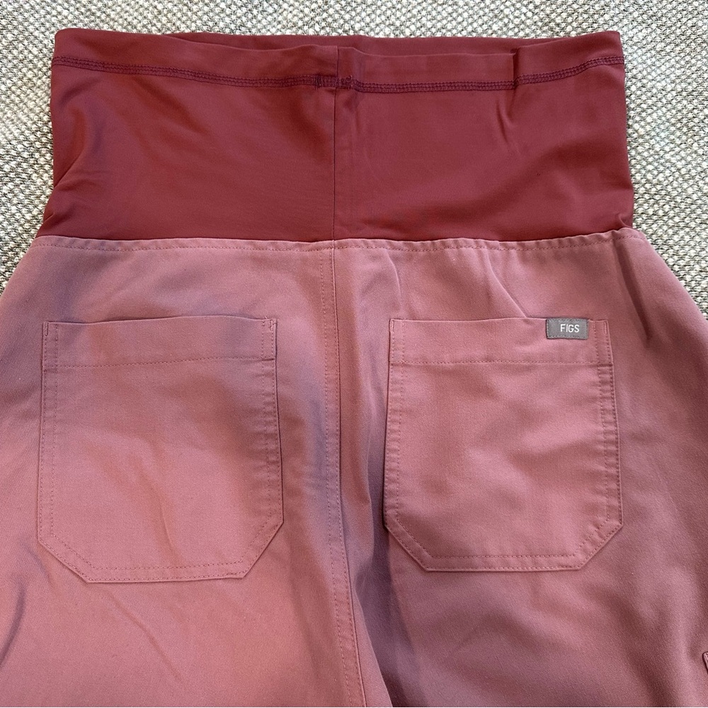 Figs Mauve Technical Collection Scrub Pants - Picture 2 of 4